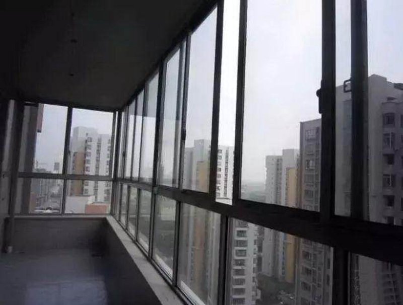 断桥铝门窗,如何选择更划算?